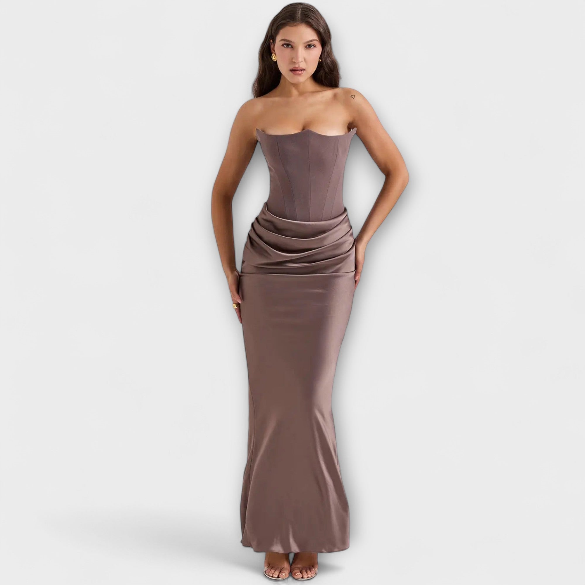Off-Shoulder Satin Maxi-Kleid mit Drapierung