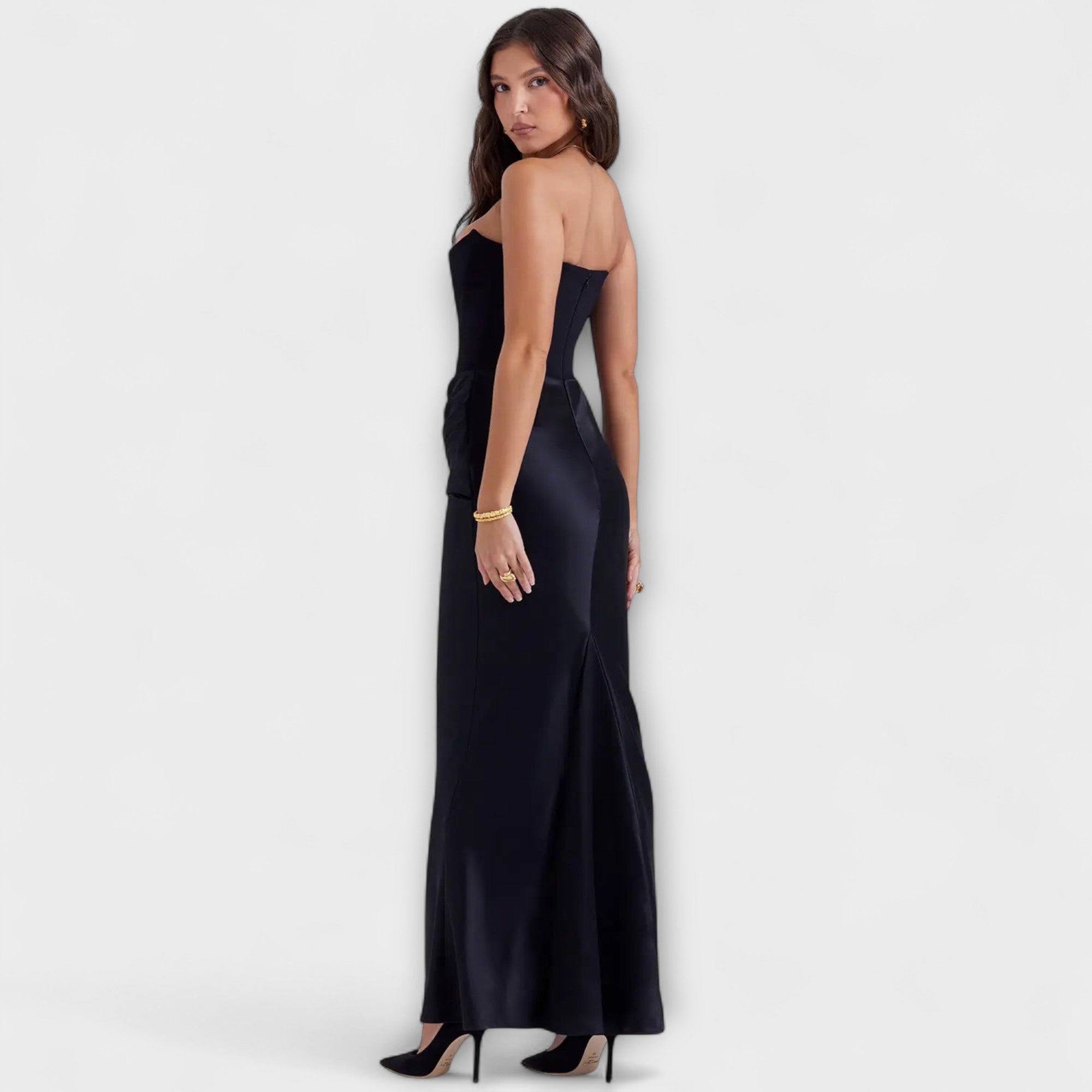 Off-Shoulder Satin Maxi-Kleid mit Drapierung